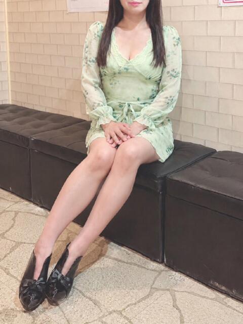 ひな奥様 人妻倶楽部　日本橋店（熟女ホテヘル）