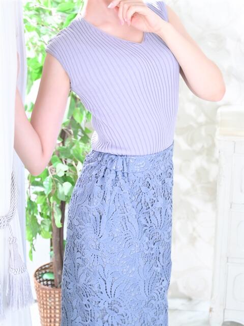 相原 香流 人妻セレブ宮殿（人妻デリヘル）