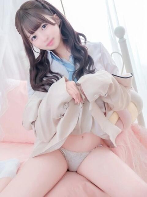 るの E+アイドルスクール（デリヘル）