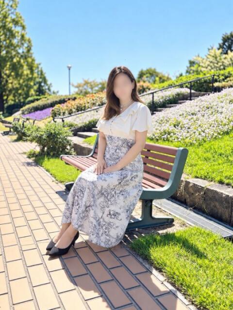 出久 ひな こあくまな熟女たち姫路店（KOAKUMAグループ）（人妻・熟女デリヘル）