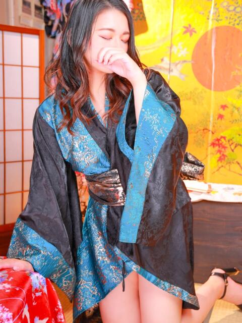 すず ラブじゅばん(セクキャバ)
