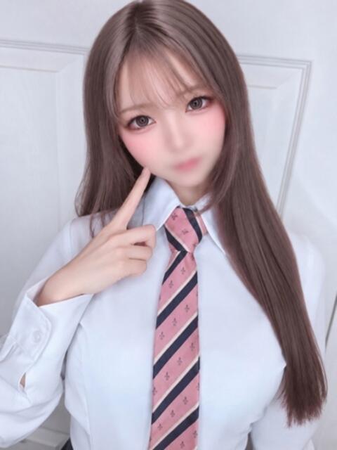 みこと E+アイドルスクール（デリヘル）