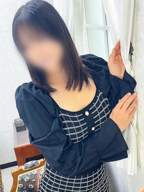 柚実菜-ゆみな- 人妻倶楽部 花椿大崎店（人妻デリヘル）