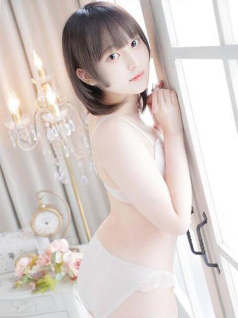 桃園なお 池袋パラダイス(ホテヘル&デリヘル)