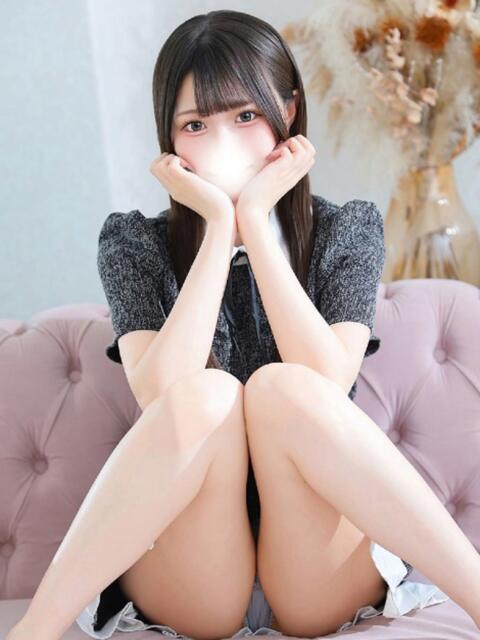 みなみ★無垢な純白坂道系美少女 S級素人清楚系デリヘル chloe（デリヘル）