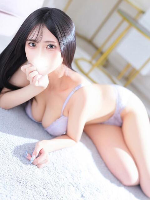 めぐ★キス好き爆乳の甘えんぼ★ Chloe鶯谷・上野店 S級素人清楚系デリヘル（デリヘル）