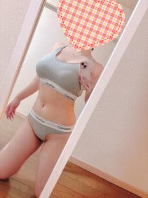 まりの エロ過ぎる奥様（デリヘル）