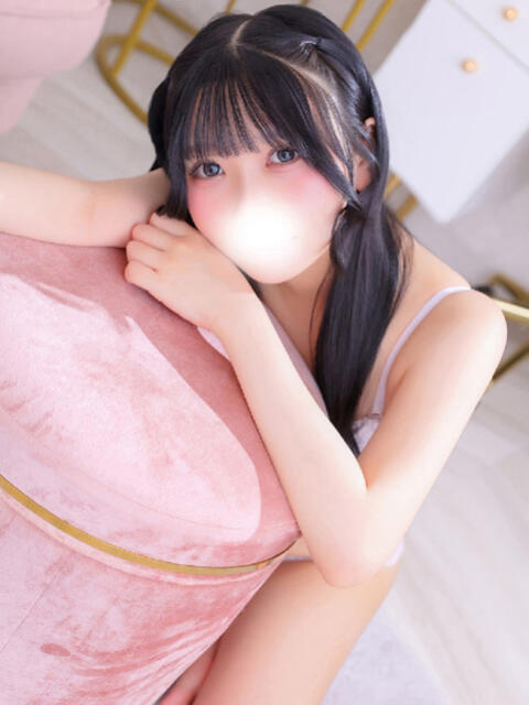 うい★完未×Gカップ純真素人★ Chloe五反田本店　S級素人清楚系デリヘル（デリヘル）