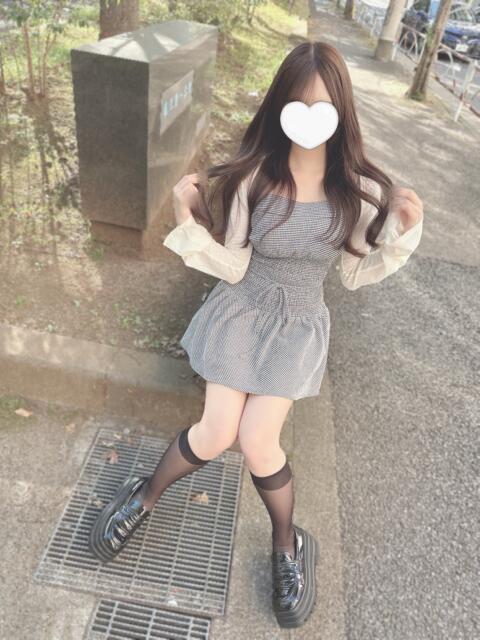 体験期間こはる『18歳の卒業したて世代の子供感ある童顔美少女』 錦糸町派遣型JKリフレガチあい(派遣リフレ)