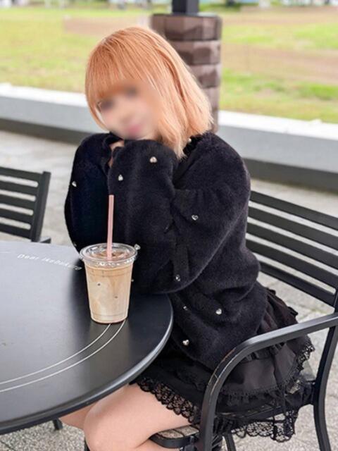みお JLK ~地雷系少女の乳首舐め~(派遣型オナクラ)