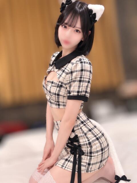 すみれ【上品さと甘々密着美女】 STELLA NEXT－ステラネクスト－（デリヘル）