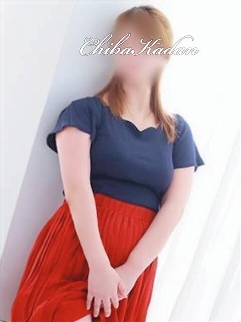 しおり 千葉人妻花壇（人妻デリヘル）
