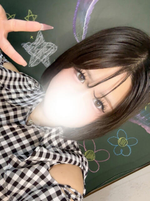☆もも☆ ◆プラウディア◆AAA級素人娘在籍店（デリヘル）
