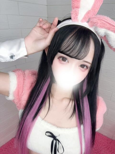あず☆19歳ロリカワ 白河美少女図鑑（デリヘル）