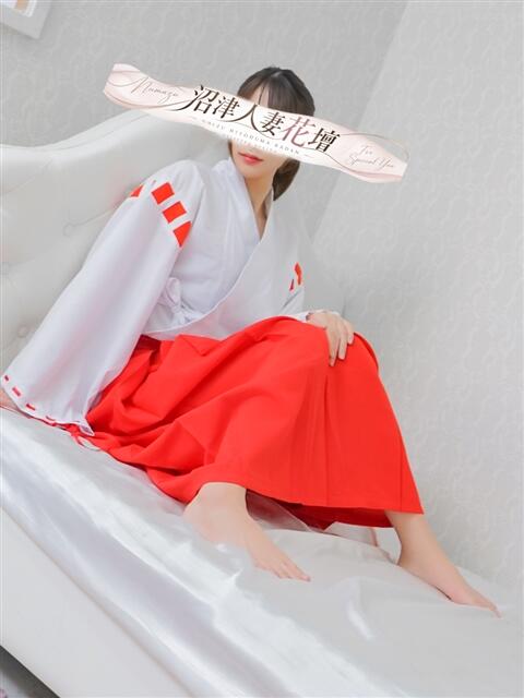 ひより 沼津人妻花壇（待ち合わせ型人妻デリへル）