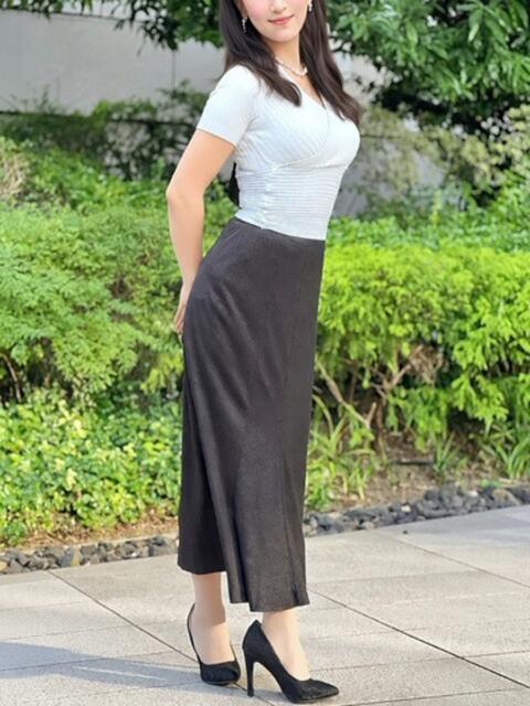 永倉ちさ 月の真珠-新宿-(デリヘル(人妻若妻専門店))