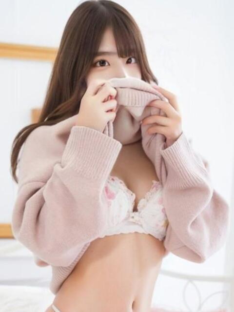 ☆もえ【V】　最高峰JD 渋谷業界未経験（素人系デリヘル）