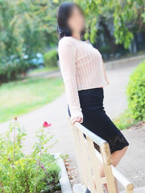 しおん 完熟ばなな 立川(熟女系デリヘル)