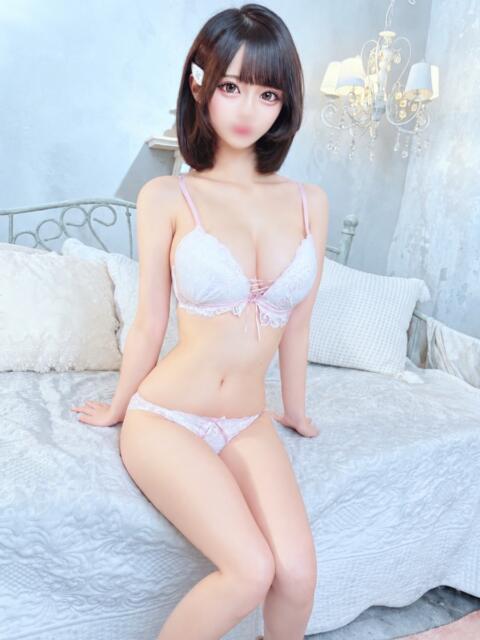 すず【モモを彷彿】 STELLA TOKYO－ステラトウキョウ－（デリヘル）