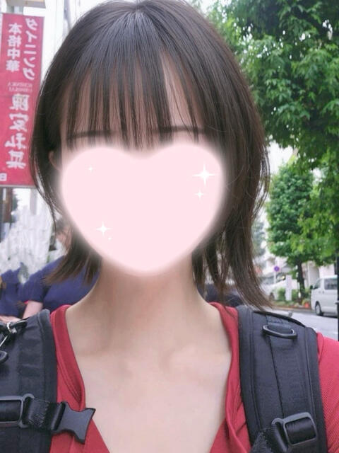 すみれ 池袋S級素人派遣型東京美少女物語（派遣型リフレ）