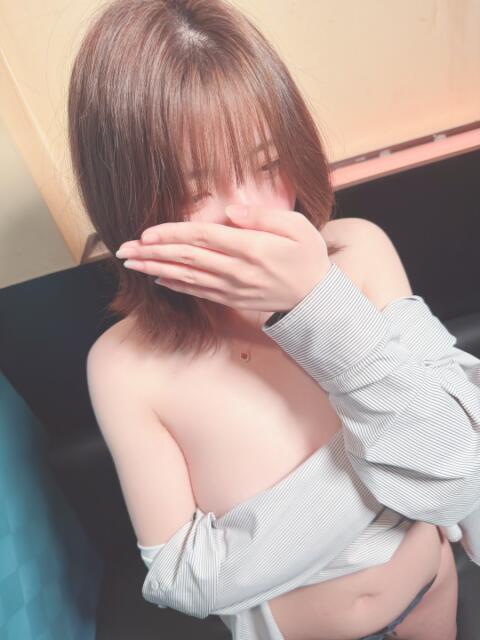 あや BABY LIPS（セクキャバ）