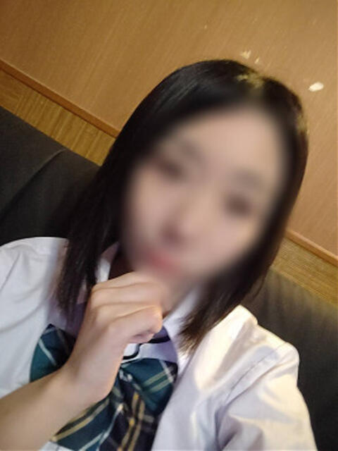 つばき 西川口ビデオdeはんど（店舗型ビデオBOX風手コキ店）