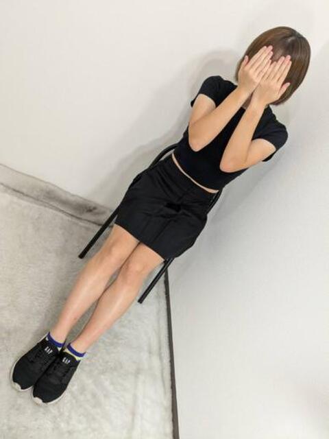 ゆうり 池袋しろパラ（ホテヘル（手コキ・オナクラ））