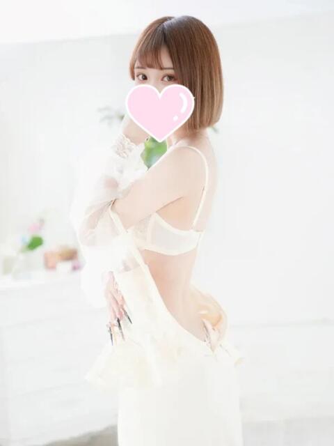 美波/みなみ プロフィール 大阪店（デリヘル）