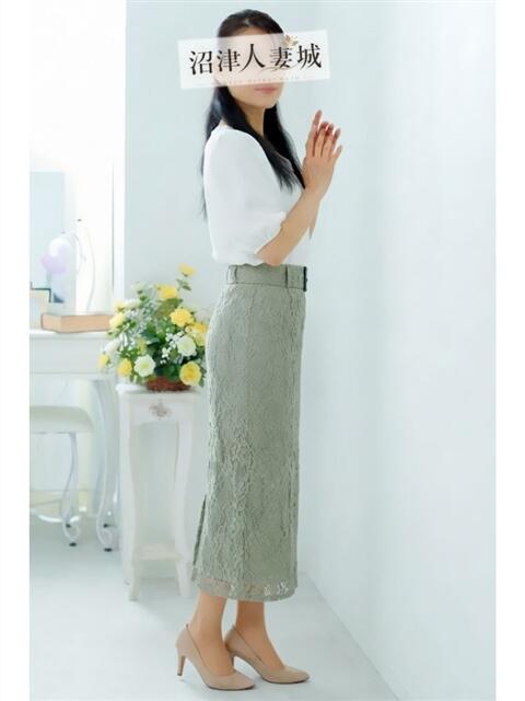しおり 沼津人妻城（人妻デリヘル）