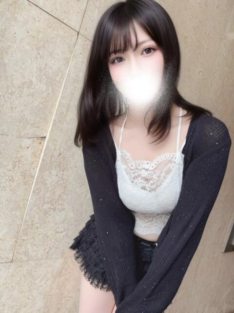 えま(電マでイキ狂ノーパン即尺 ハニービー(Honey Bee)(デリヘル)