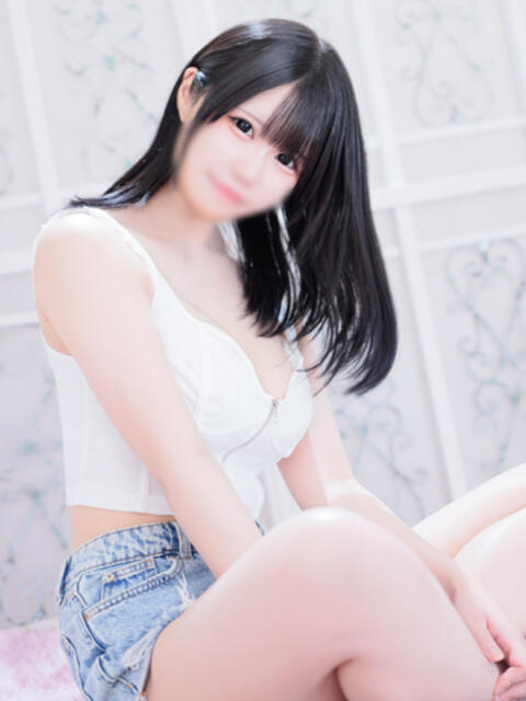シオリ COCOMERO（ココメロ）（巨乳店舗型ヘルス）