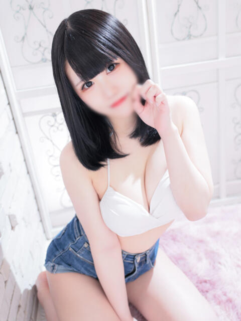 シオリ COCOMERO（ココメロ）（巨乳店舗型ヘルス）