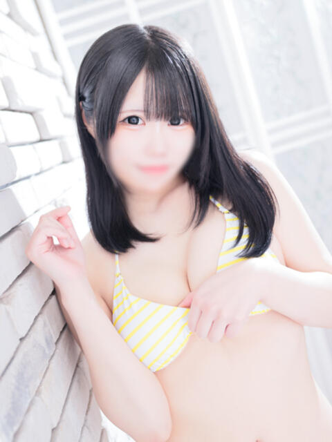 シオリ COCOMERO（ココメロ）（巨乳店舗型ヘルス）