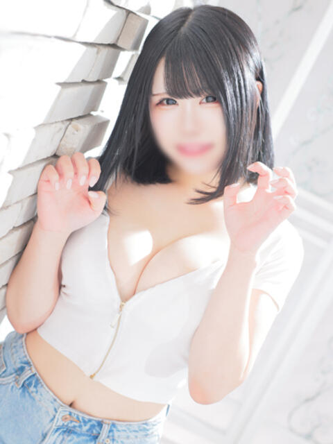 シオリ COCOMERO（ココメロ）（巨乳店舗型ヘルス）