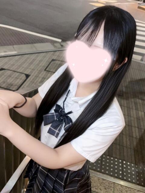 すず 池袋派遣リフレ みんどる(派遣リフレ)