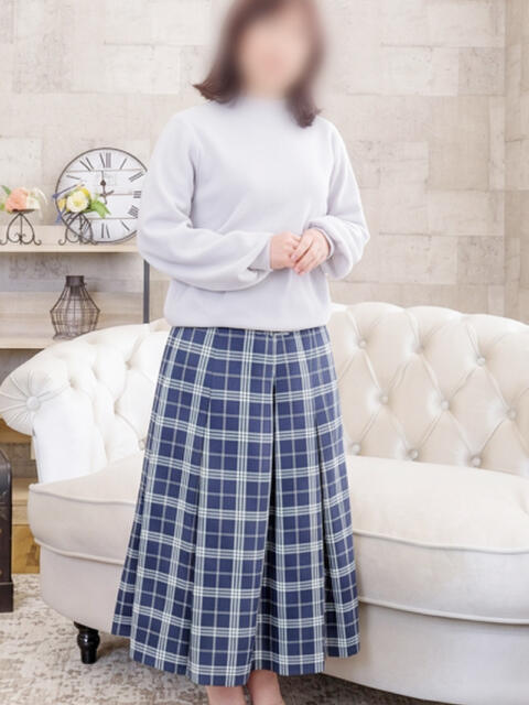 かすみ 松戸駅西口ママ友さーくる(人妻デリヘル)