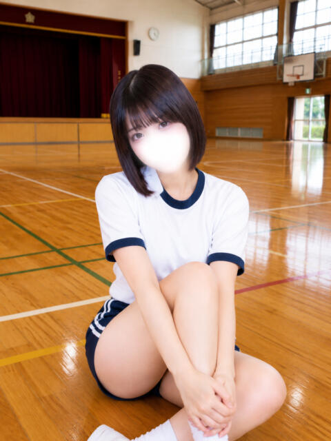 えむ チェリーデイズ（吊革コスプレセクキャバ）