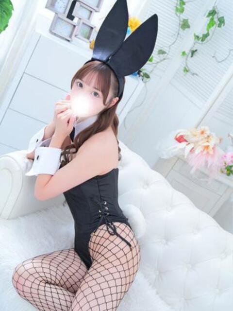ひな JAPAN CLUB BUNNY LOUNGE（ソープランド）