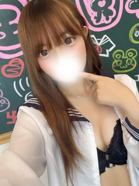 るな(自然体の可愛さ) 学園天国(ファッションヘルス)