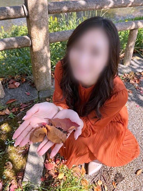 祐里子 ミセスラウンジ東京（人妻系デリヘル）