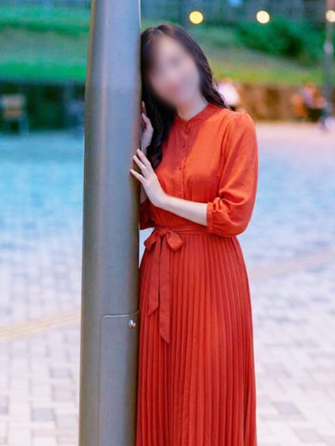 祐里子 ミセスラウンジ東京（人妻系デリヘル）
