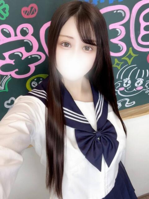 ここな(天然フワフワFカップ) 学園天国(ファッションヘルス)