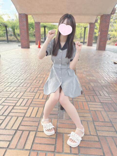 みく『完全業界未経験で超可愛くて萌えキュン完全無欠坂道系美少女』 錦糸町派遣型JKリフレガチあい（派遣リフレ）