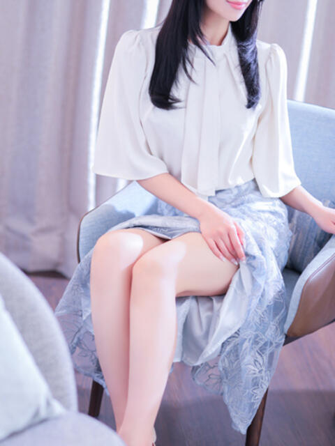 新人・玲奈(れな) グランドオペラ東京（高級デリヘル）