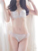 ひとみ【上品で色気のある美女】 エフルラージュ（/）