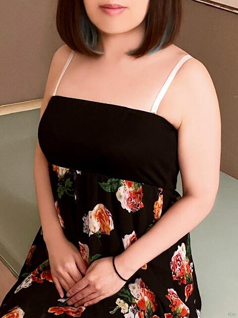 宇佐美みゆ セレブショップ新宿（東京ハレ系）（人妻系ヘルス）