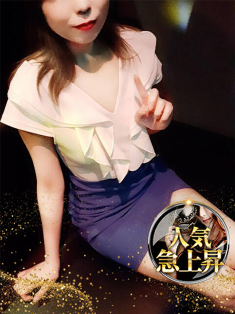 なな美 マスカレード（セクキャバ）