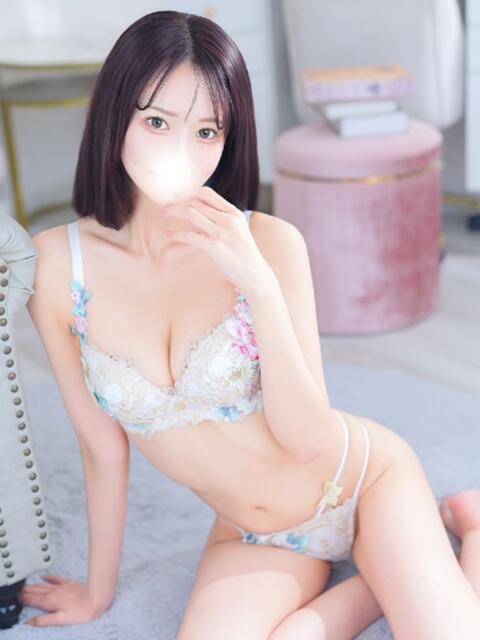 みなみ★高身長で上品な和風美人 Bell~S級美女お姉様・人妻デリヘル~(デリヘル)