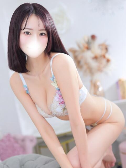 みなみ★高身長で上品な和風美人 Bell~S級美女お姉様・人妻デリヘル~(デリヘル)