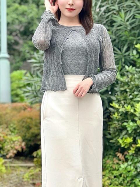 小泉かえで 月の真珠-新宿-（デリヘル（人妻若妻専門店））